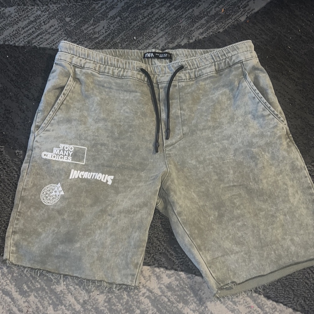 New Zara men shorts - Picture 2 of 3
